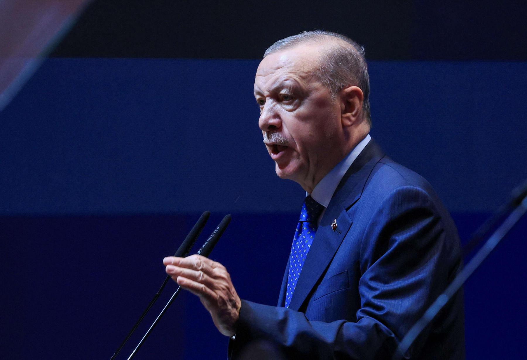 Erdogan: Nobody should chase adventures 