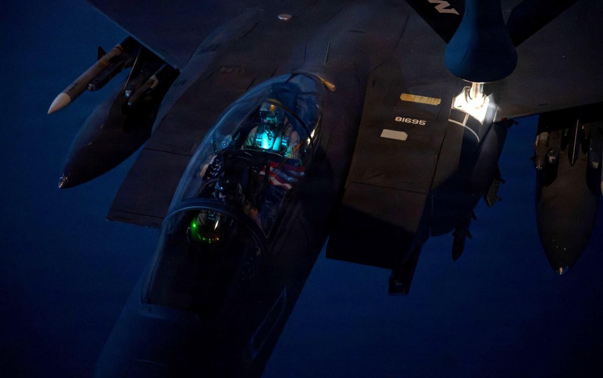 f15