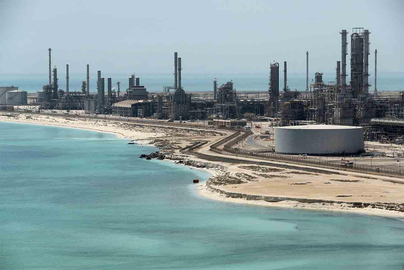 Saudi Aramco may cut August prices sharply next week as competition among producers intensify