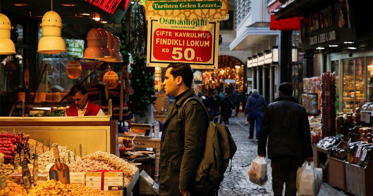 Turkey presses retailers to partially freeze prices ahead of elections | MEO
